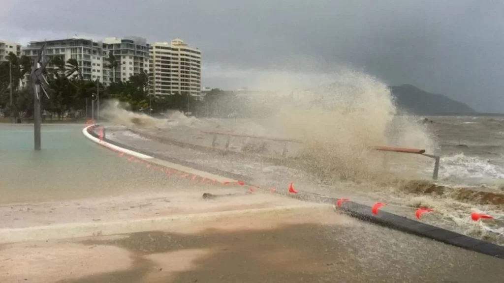 Cairns flooding